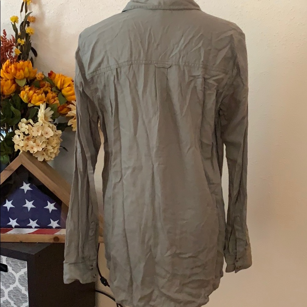 Buckle BKE Button-Up Large - Picture 3 of 4